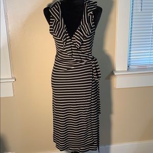 BANANA REPUBLIC black and white striped wrap dress
